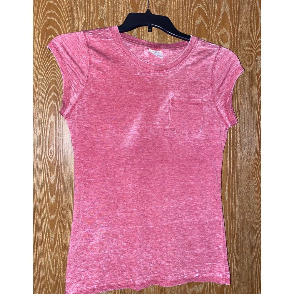 Red, Worn-out looking Tee 😎